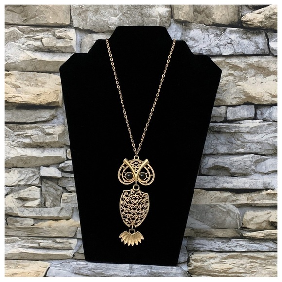 Vintage Signed Sarah Coventry Figural Owl Black Cabochon Eyes Gold Necklace - Picture 5 of 5